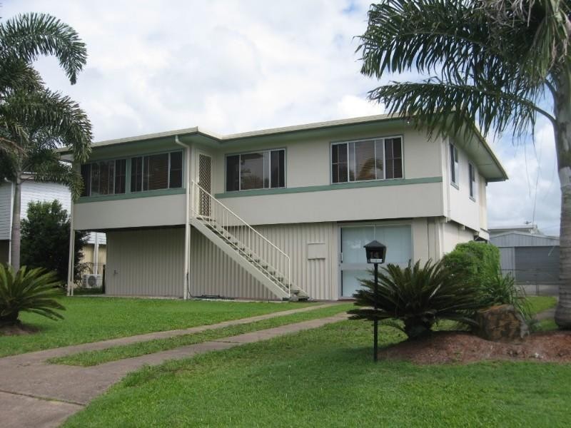 14 Pharlap Parade, Ooralea QLD 4740