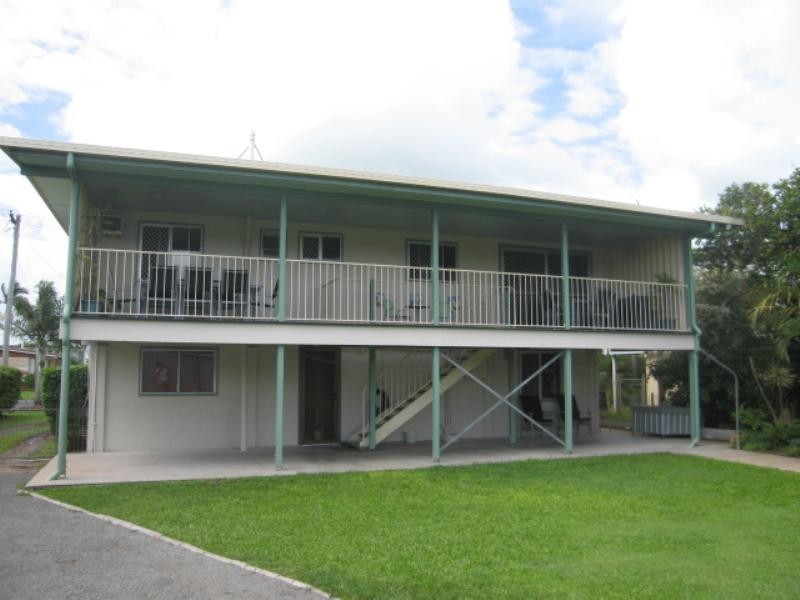 14 Pharlap Parade, Ooralea QLD 4740