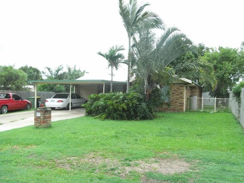 7 Robb Place, South Mackay QLD 4740