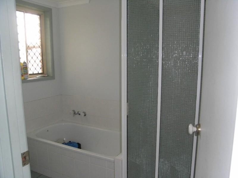 7 Robb Place, South Mackay QLD 4740