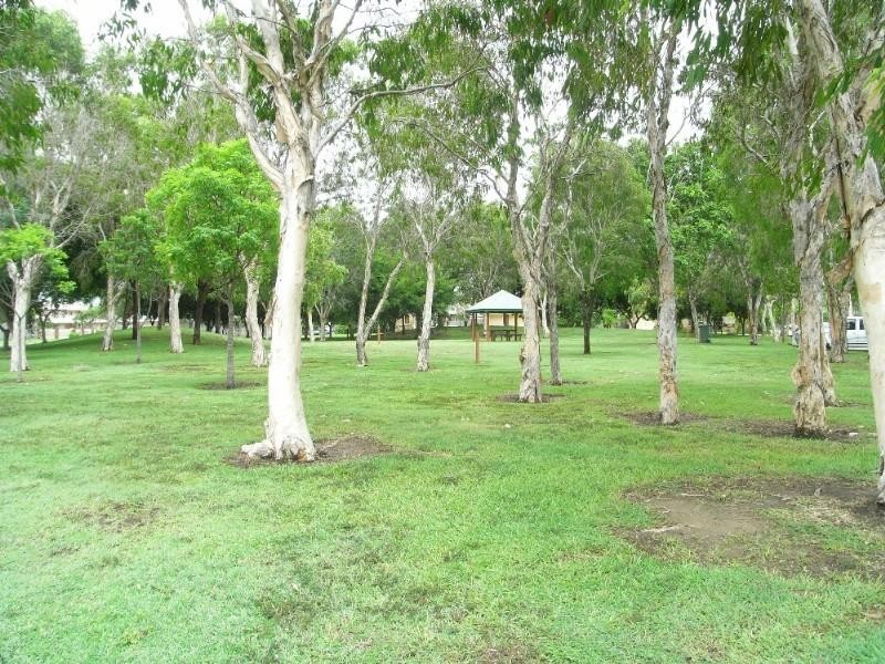 7 Robb Place, South Mackay QLD 4740