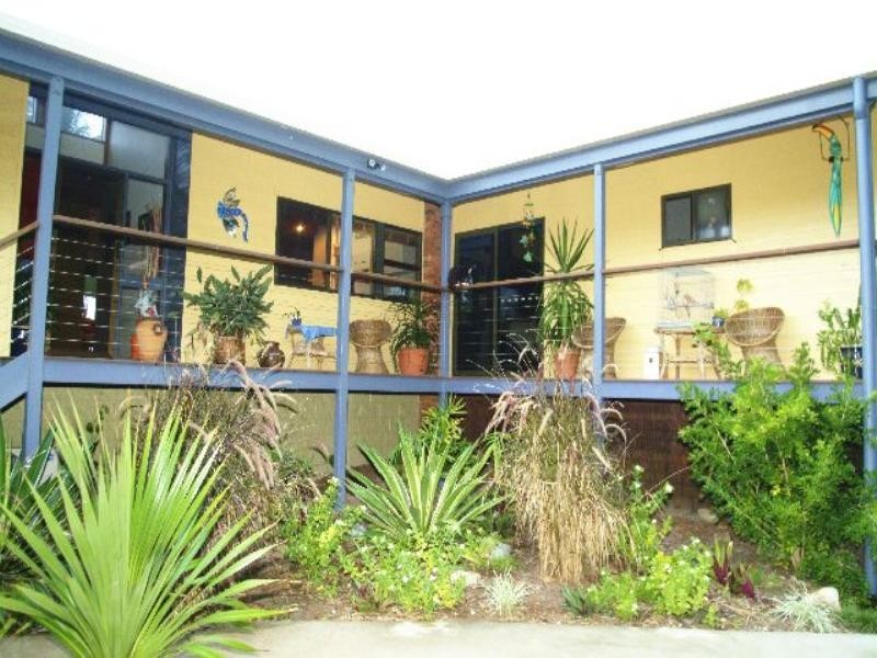 38 Bourke Street, Blacks Beach QLD 4740