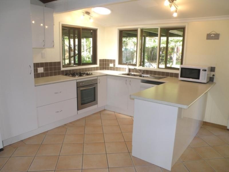 122 Shoal Point Road, Bucasia QLD 4750