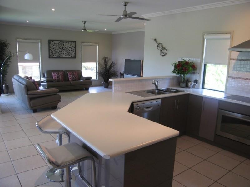 104 Binnington Esplanade, East Mackay QLD 4740