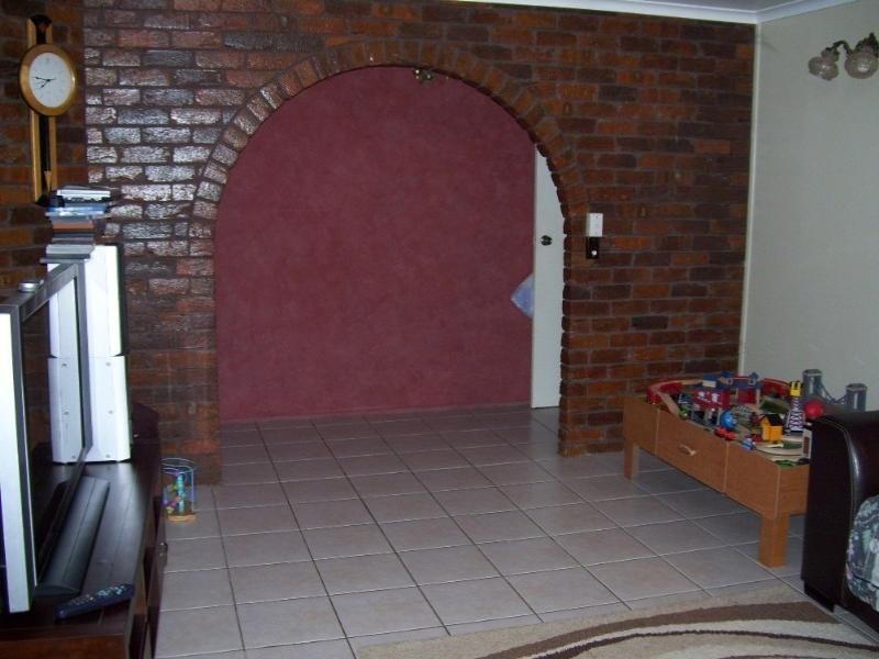 27 Ulanda Drive, South Mackay QLD 4740