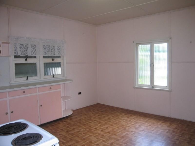 17 Paulette Street, West Mackay QLD 4740