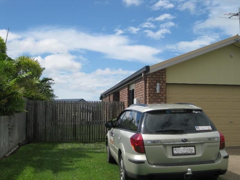 11 Wheeler Drive, Glenella QLD 4740