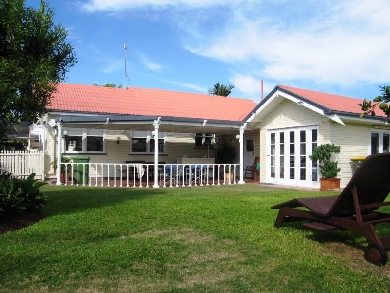 37 Donaldson Street, West Mackay QLD 4740