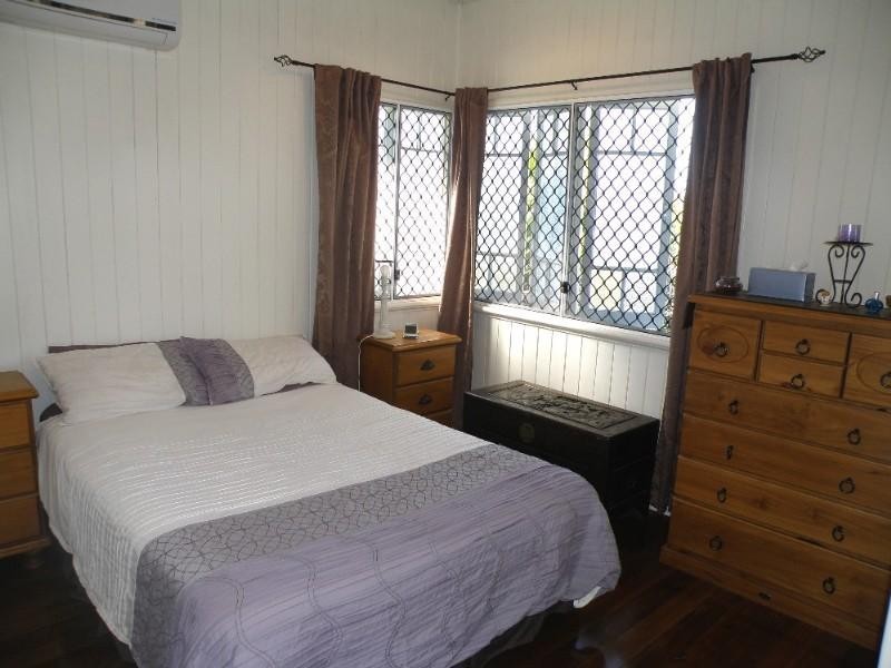 4 Dennis Street, South Mackay QLD 4740