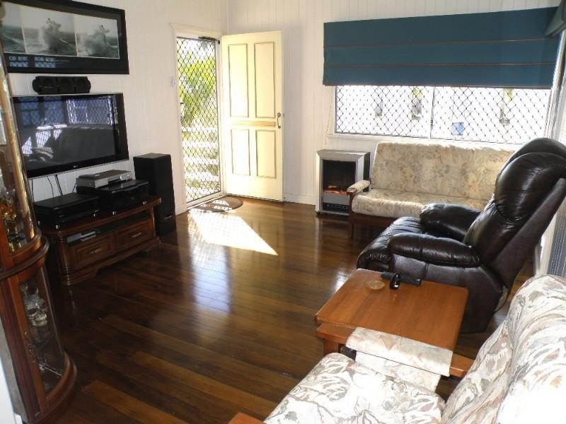 4 Dennis Street, South Mackay QLD 4740