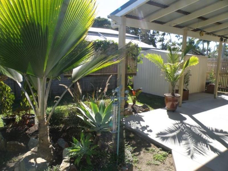 4 Dennis Street, South Mackay QLD 4740