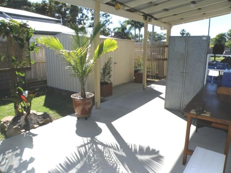 4 Dennis Street, South Mackay QLD 4740
