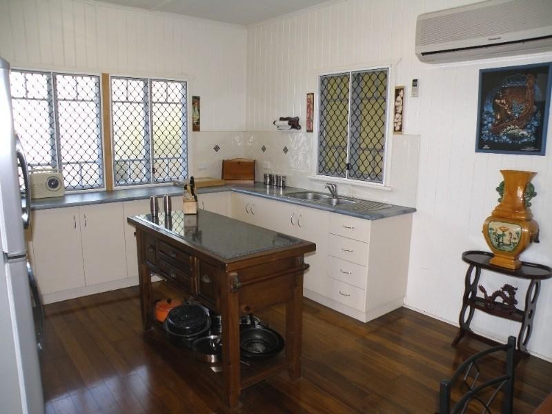 4 Dennis Street, South Mackay QLD 4740