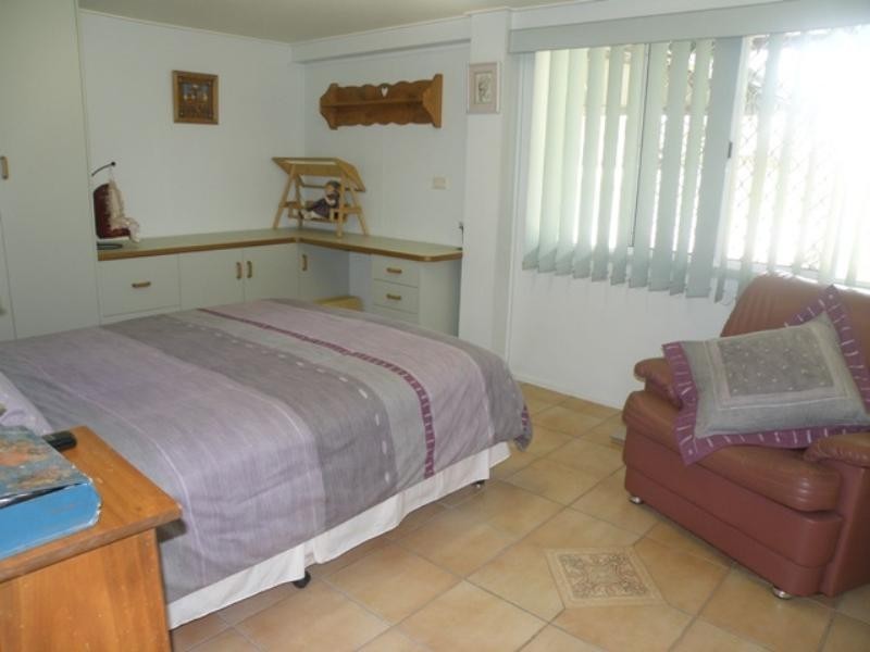 9 Peak Downs Highway, Walkerston QLD 4751