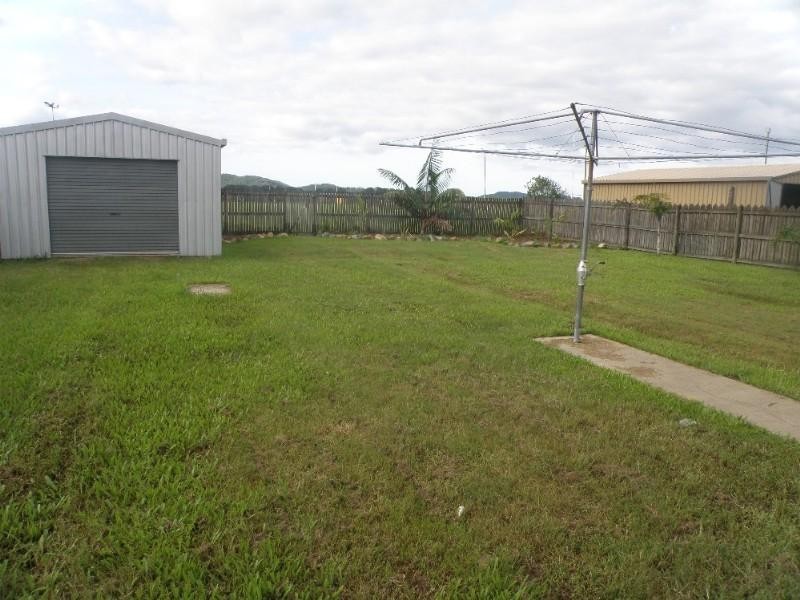 20 Youngs Lane, Walkerston QLD 4751