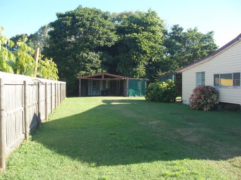 5 Pearce Street, East Mackay QLD 4740
