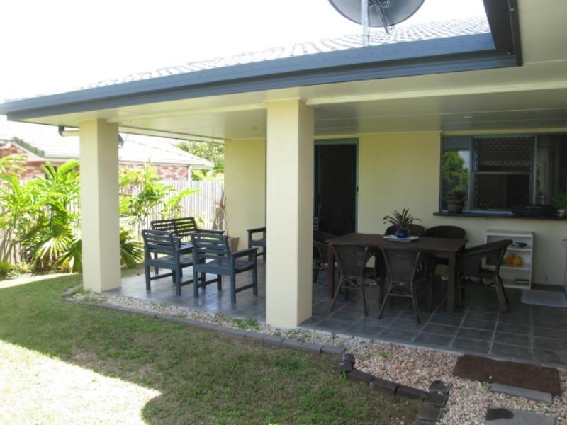 13 Admiralty Way, Bucasia QLD 4750