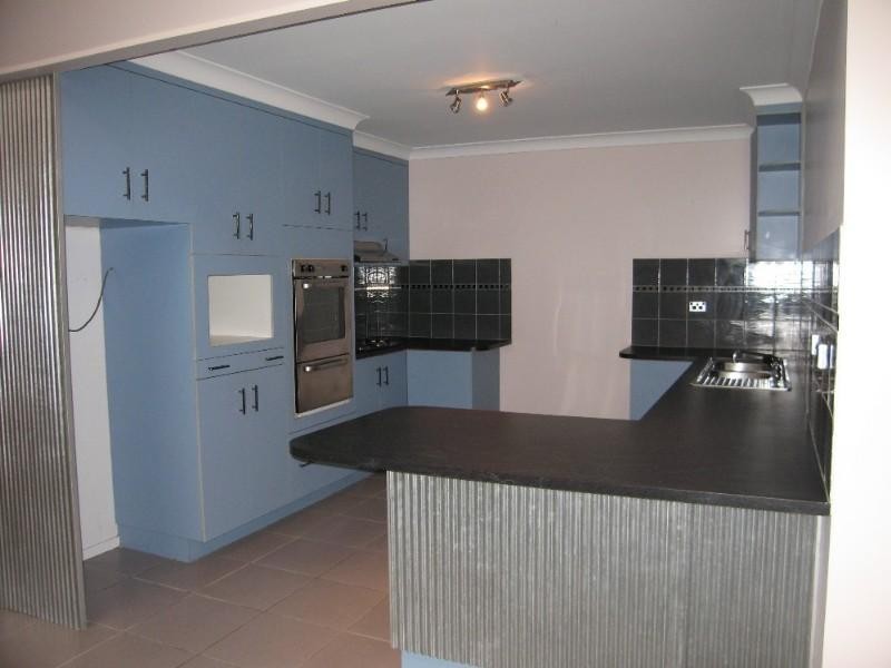 2 Neill Street, East Mackay QLD 4740