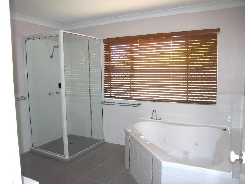 2 Neill Street, East Mackay QLD 4740