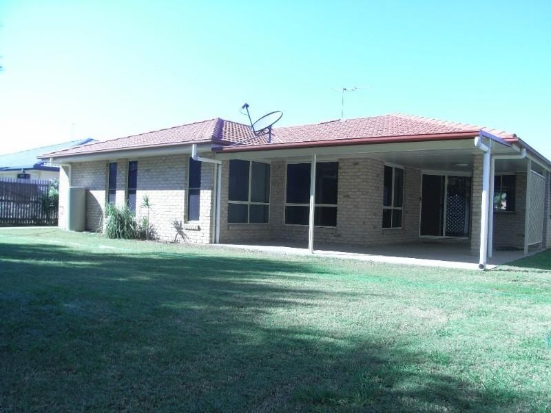 6 Marine Parade, Bucasia QLD 4750