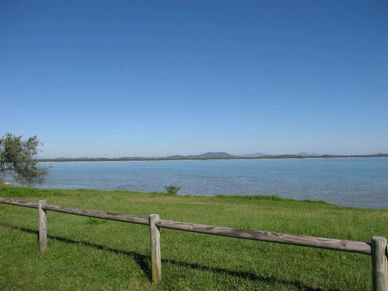 79 Ocean Avenue, Slade Point QLD 4740