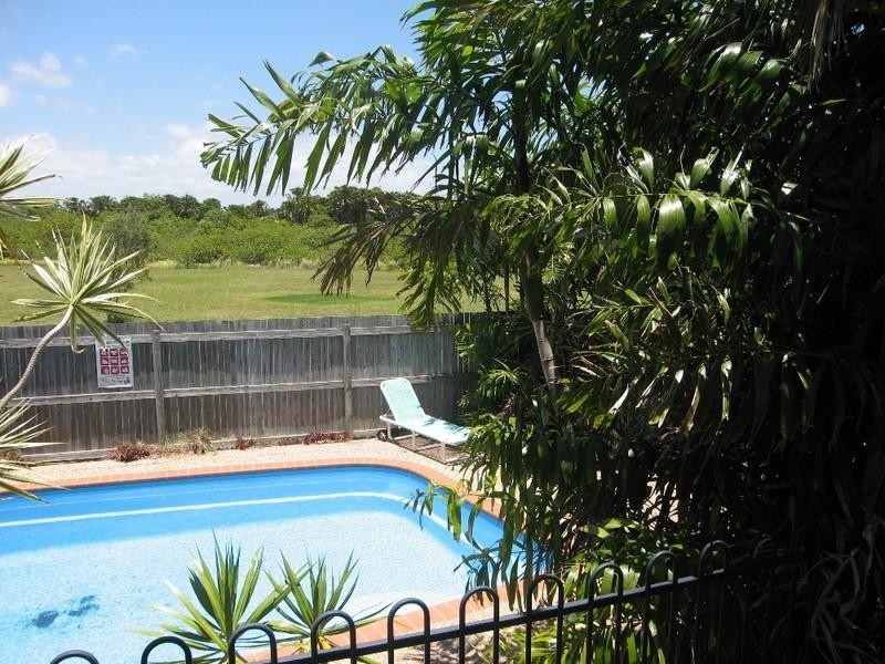 87 Slater Avenue, Blacks Beach QLD 4740