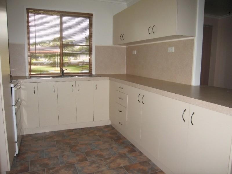 12 McDermotts Road, Calen QLD 4798