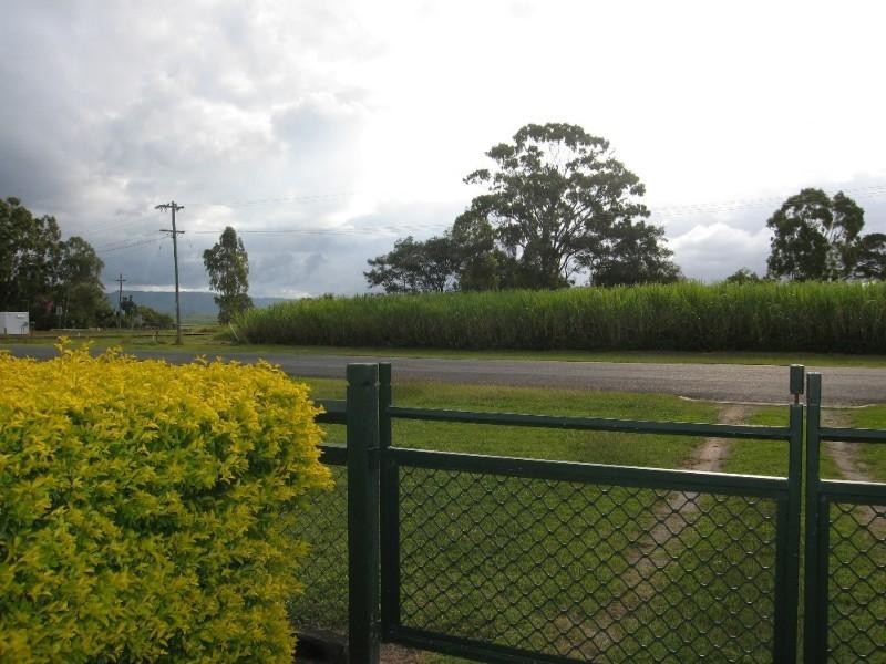 12 McDermotts Road, Calen QLD 4798