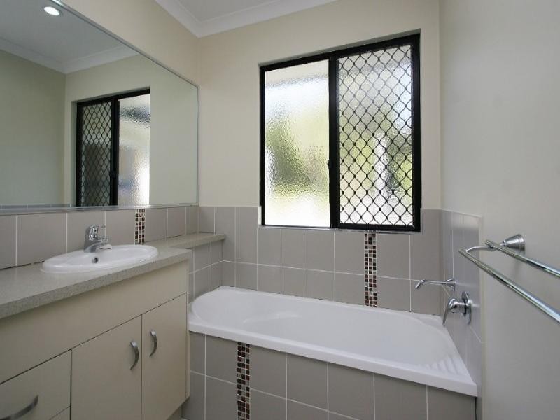 1-4/53 Coles Road, Andergrove QLD 4740