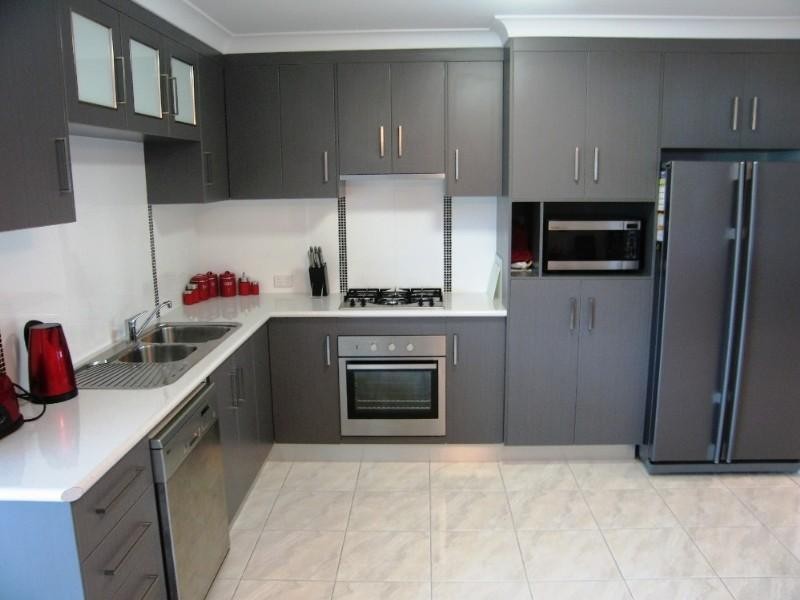 4 Nicklin Drive, Beaconsfield QLD 4740