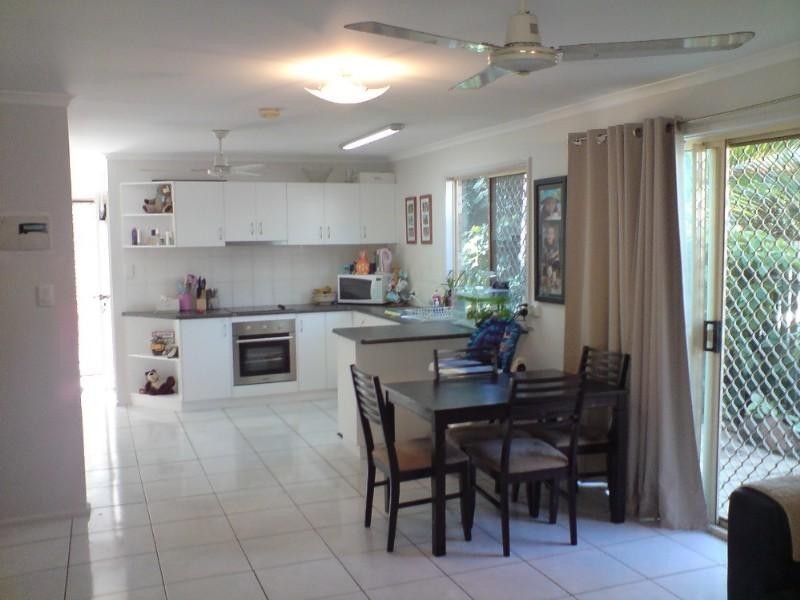 2/27 Romeo Street, Mackay QLD 4740