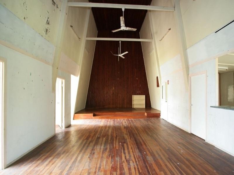 10 Hicks Street, North Mackay QLD 4740