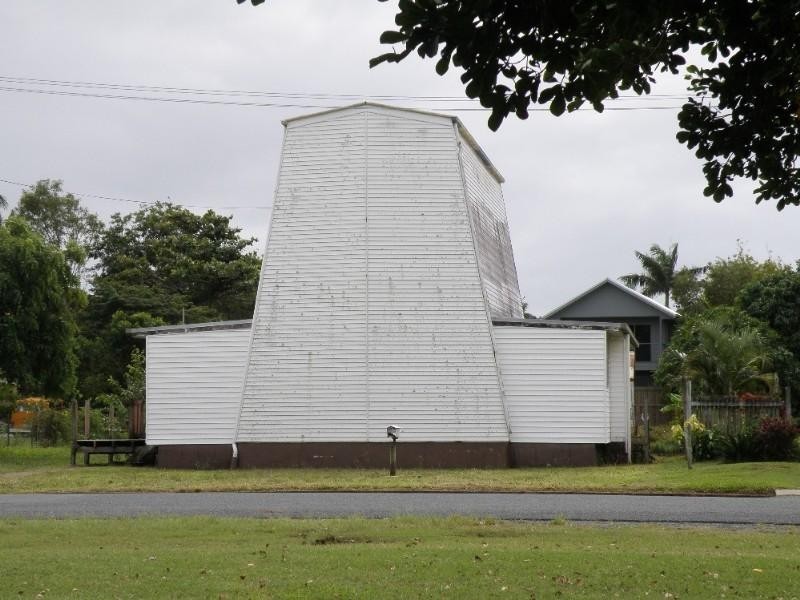 10 Hicks Street, North Mackay QLD 4740