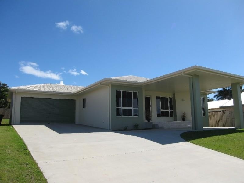 17 Sharp Street, Eimeo QLD 4740