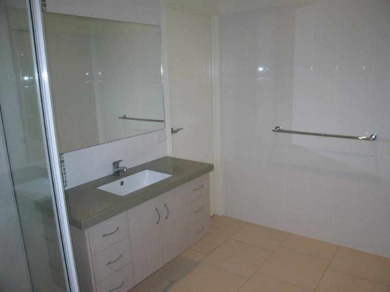 17 Sharp Street, Eimeo QLD 4740