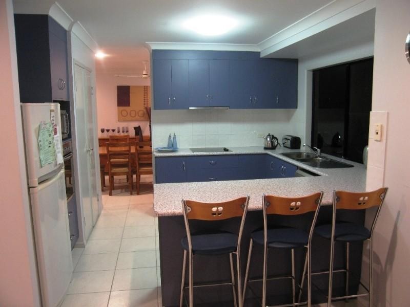 8 Cosford Drive, Eimeo QLD 4740