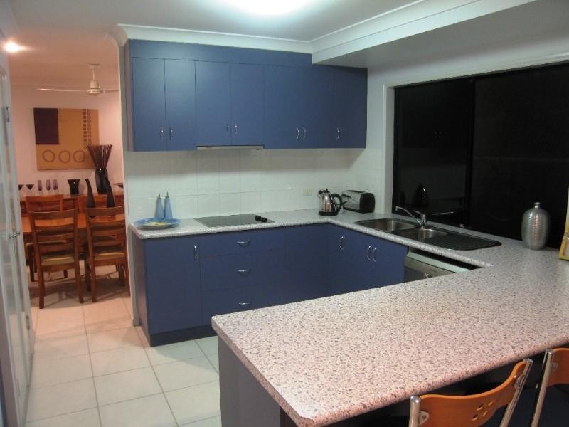 8 Cosford Drive, Eimeo QLD 4740