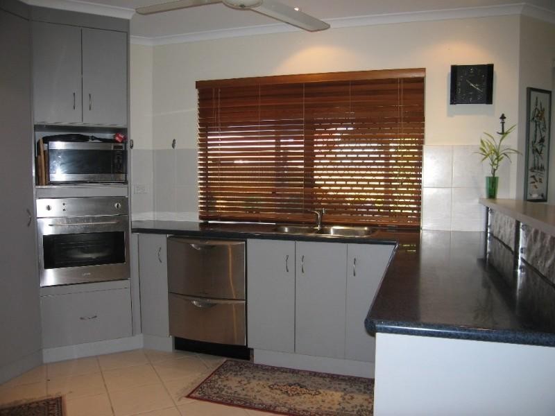 14 Seaspray Close, Shoal Point QLD 4750