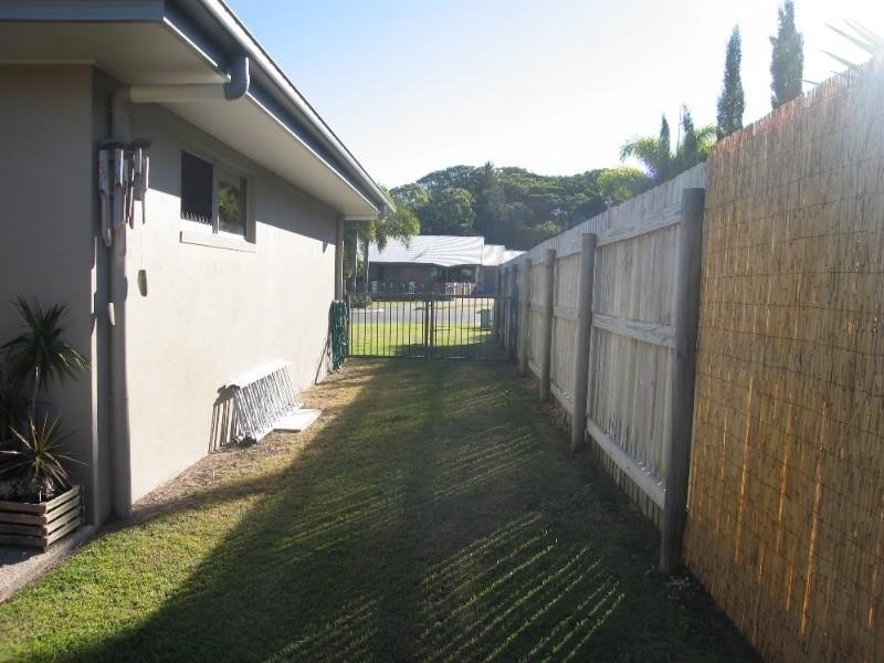 14 Seaspray Close, Shoal Point QLD 4750