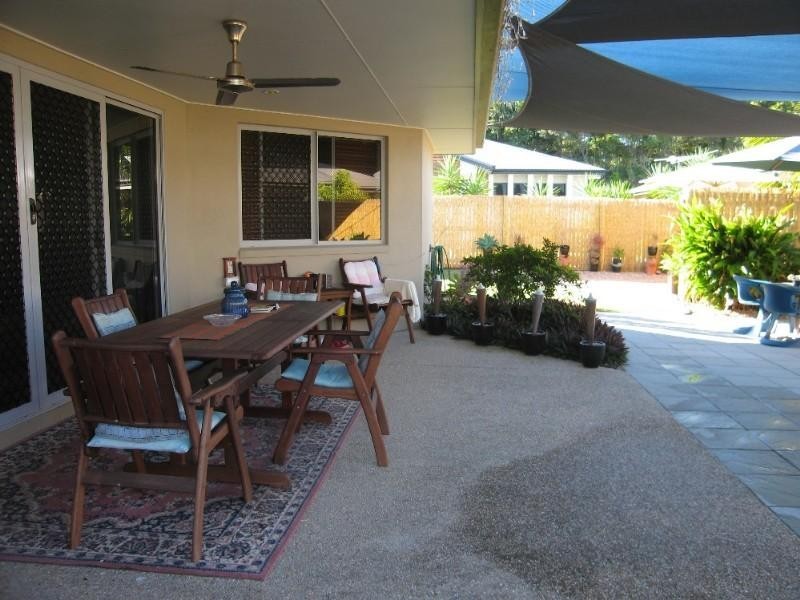 14 Seaspray Close, Shoal Point QLD 4750