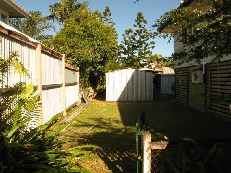 21 Macrossan Street, East Mackay QLD 4740
