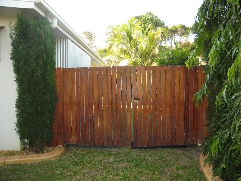 18 Seaspray Close, Shoal Point QLD 4750