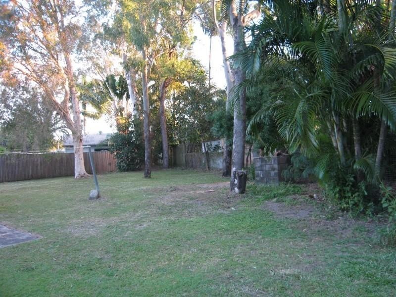 13 Richard Street, Andergrove QLD 4740