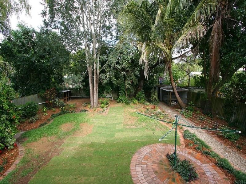 73 Edmonds Street, Bucasia QLD 4750