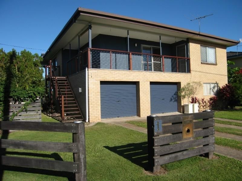 1 Paul Hopkins Street, West Mackay QLD 4740