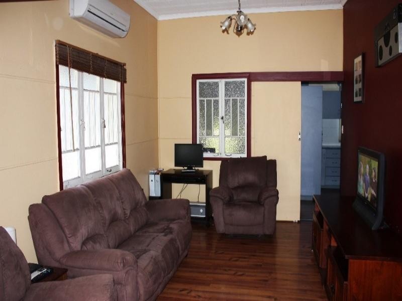 38 Jackson Street, West Mackay QLD 4740