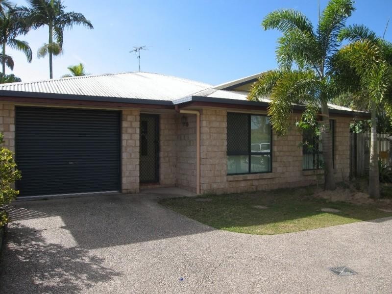 2/14 Raleigh Street, Ooralea QLD 4740