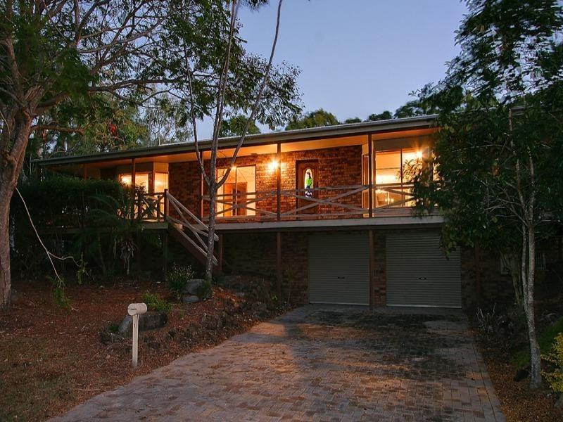 1 Triton Court, Shoal Point QLD 4750