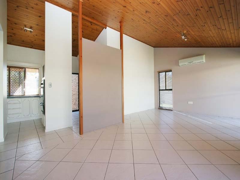 11 Yaralla Avenue, East Mackay QLD 4740