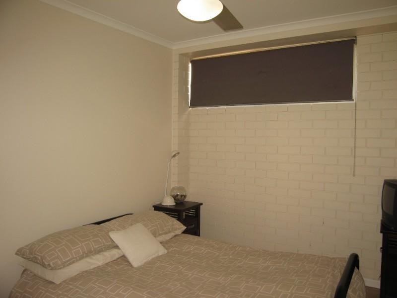 3 Barton Street, West Mackay QLD 4740